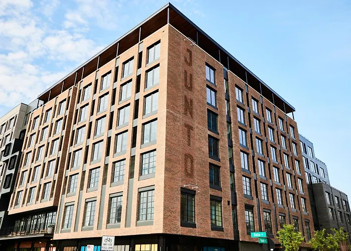 Central hotel: The Junto Hotel