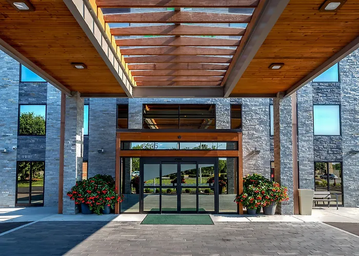 Luxury hotel only: Holiday Inn - Columbus By Ihg