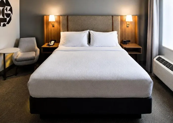 Holiday Inn - By Ihg